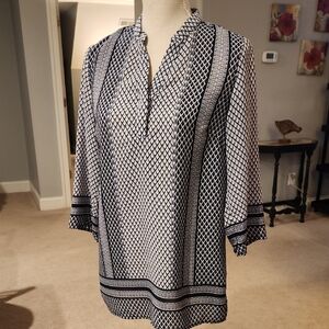 Adrienne Vittadini Navy and White Patterned Blouse